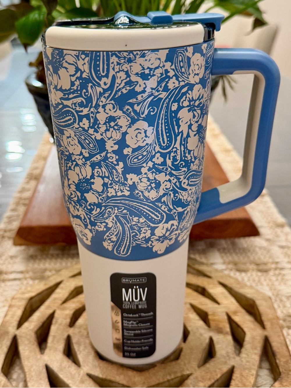Brumate MUV 35oz Coffee Mug Billabong Osmosis Blue Floral NWT Leakproof
